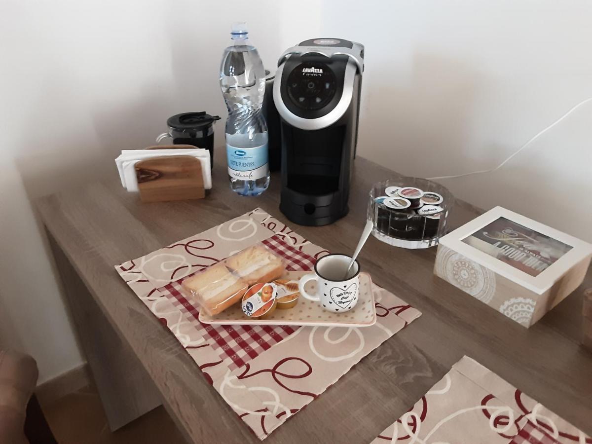 ポルト・トッレス Tre Stelle Bed & Breakfast エクステリア 写真